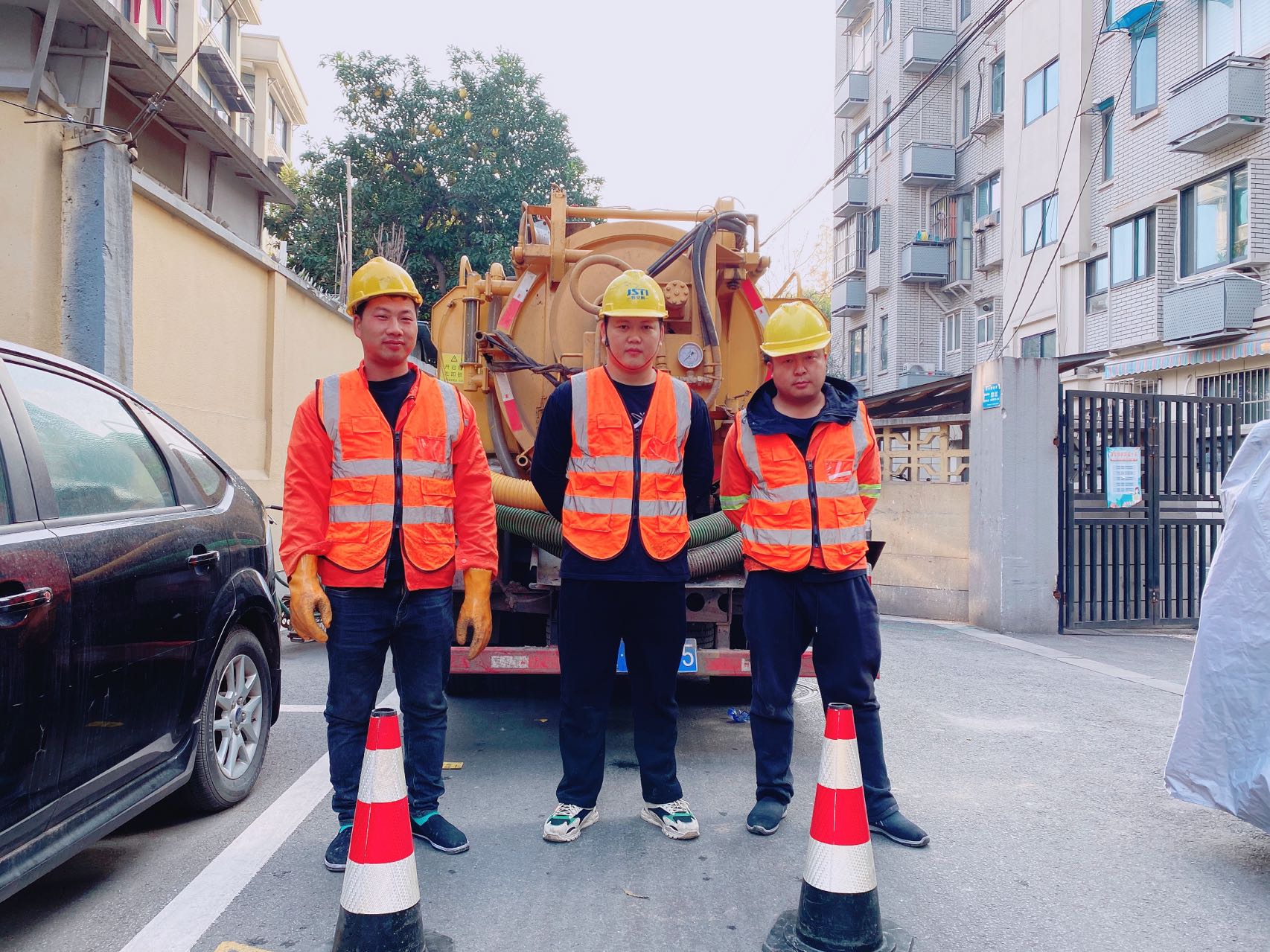 八卦洲南京某小区管道清淤检测施工